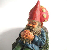 UpperDutch:Gnome,Gnome sleeping against a Mushroom. Rien Poortvliet Sleeping Gnome Figurine, David the Gnome. David el Gnomo