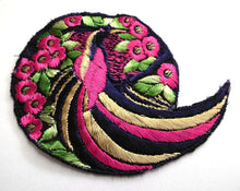 UpperDutch:Sewing Supplies,Bird of paradise Applique 1930s Vintage Embroidered Bird applique, application, patch. Vintage patch, sewing supply.