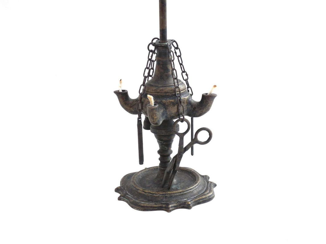 Brass 4 Spout Whale Oil Lamp, Converted to Electric, with Green Metal - The  Lamplighter Shoppe
